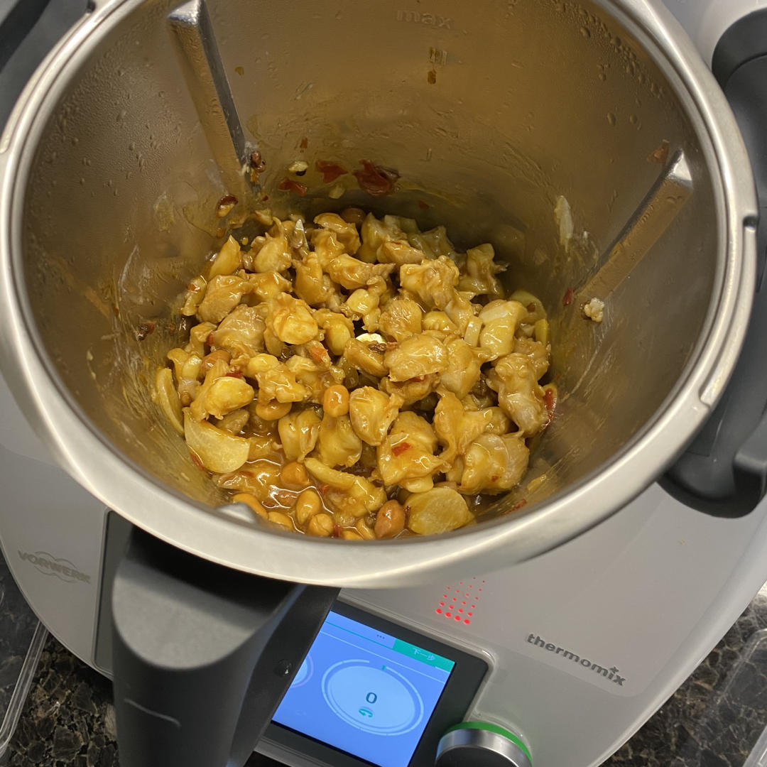 宫保鸡丁，非辣不可/名厨私房菜李德全(小美两个版，普通锅黄瓜版)/6