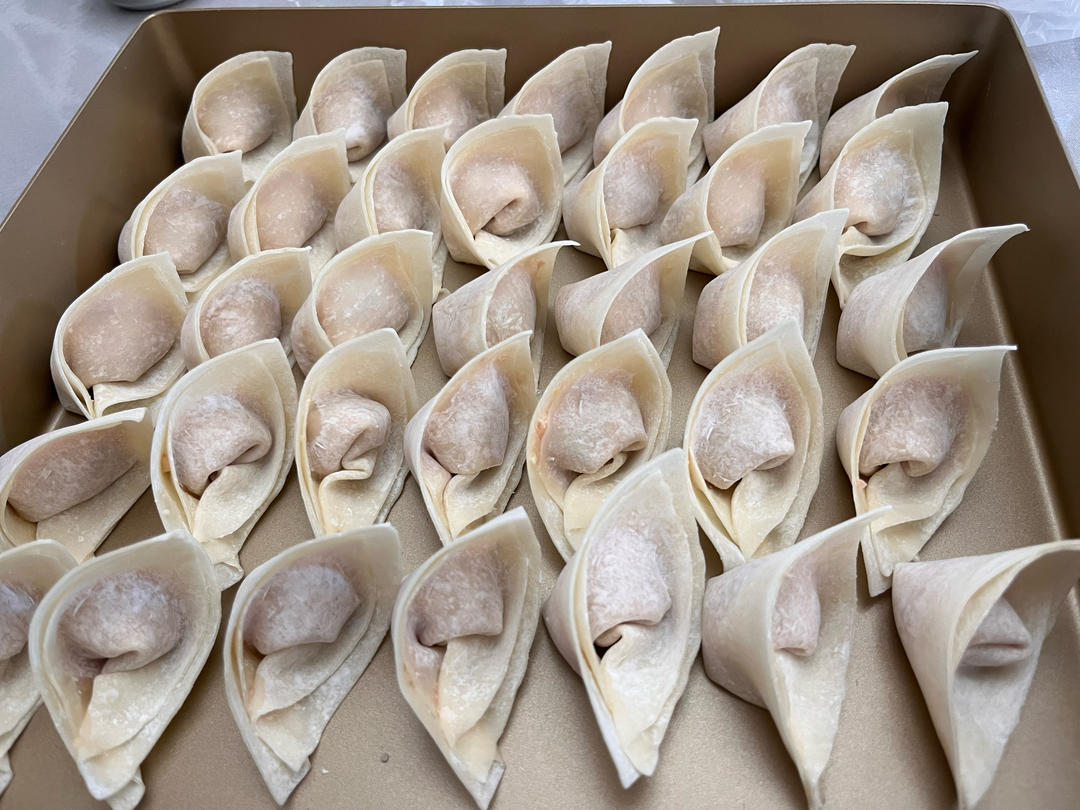 元宝馄饨的包法