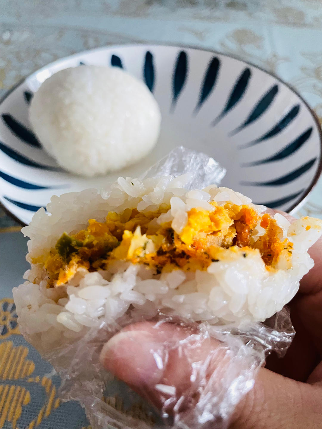 还原记忆中的味道 70后老式上海糍饭团