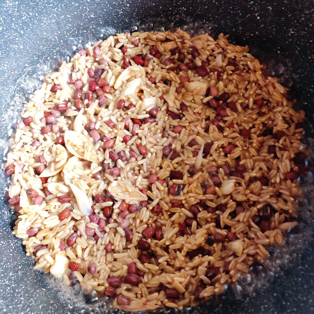 减脂主食燕麦米饭