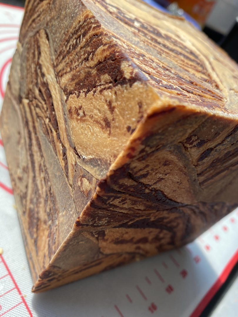 浓香馥郁巧克力大理石           金砖吐司🍞