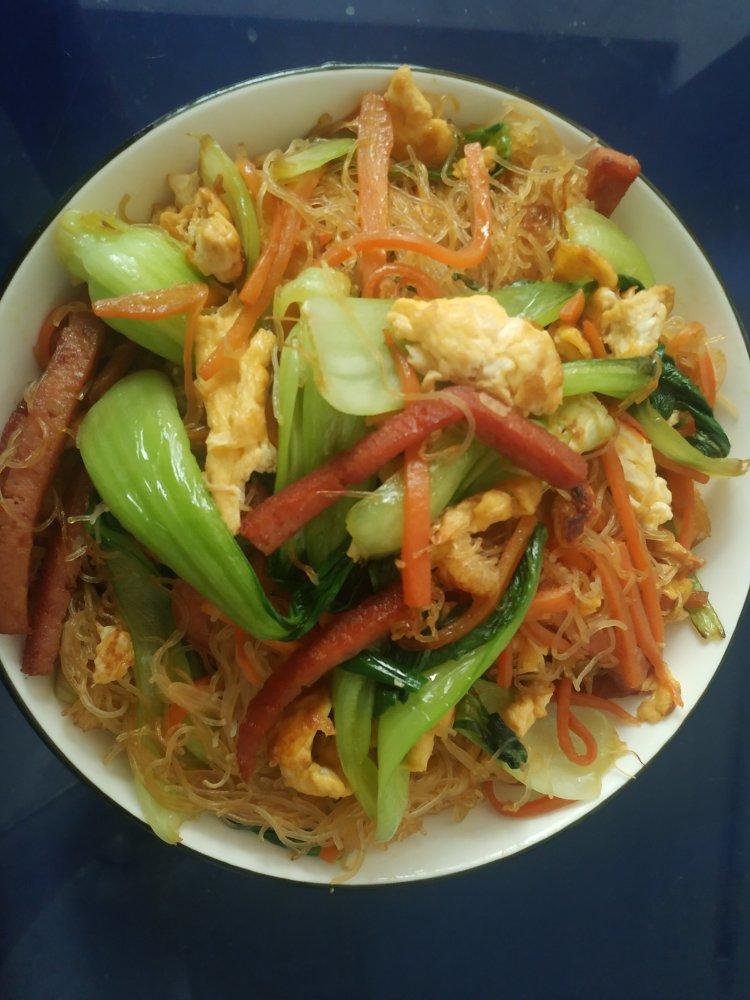 广东排挡风味炒米粉