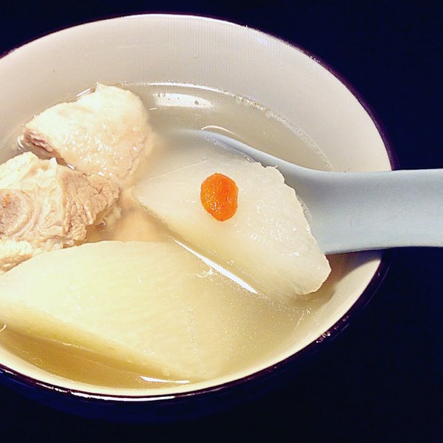 枸杞山药排骨汤