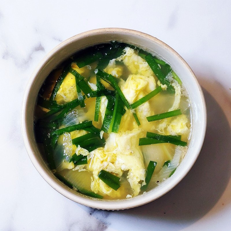 韭菜鸡蛋汤的做法