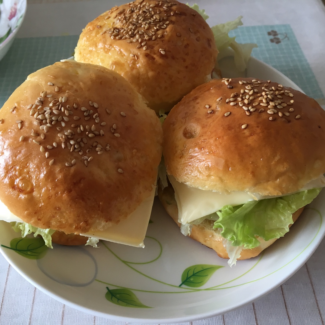 自制营养肉饼汉堡包