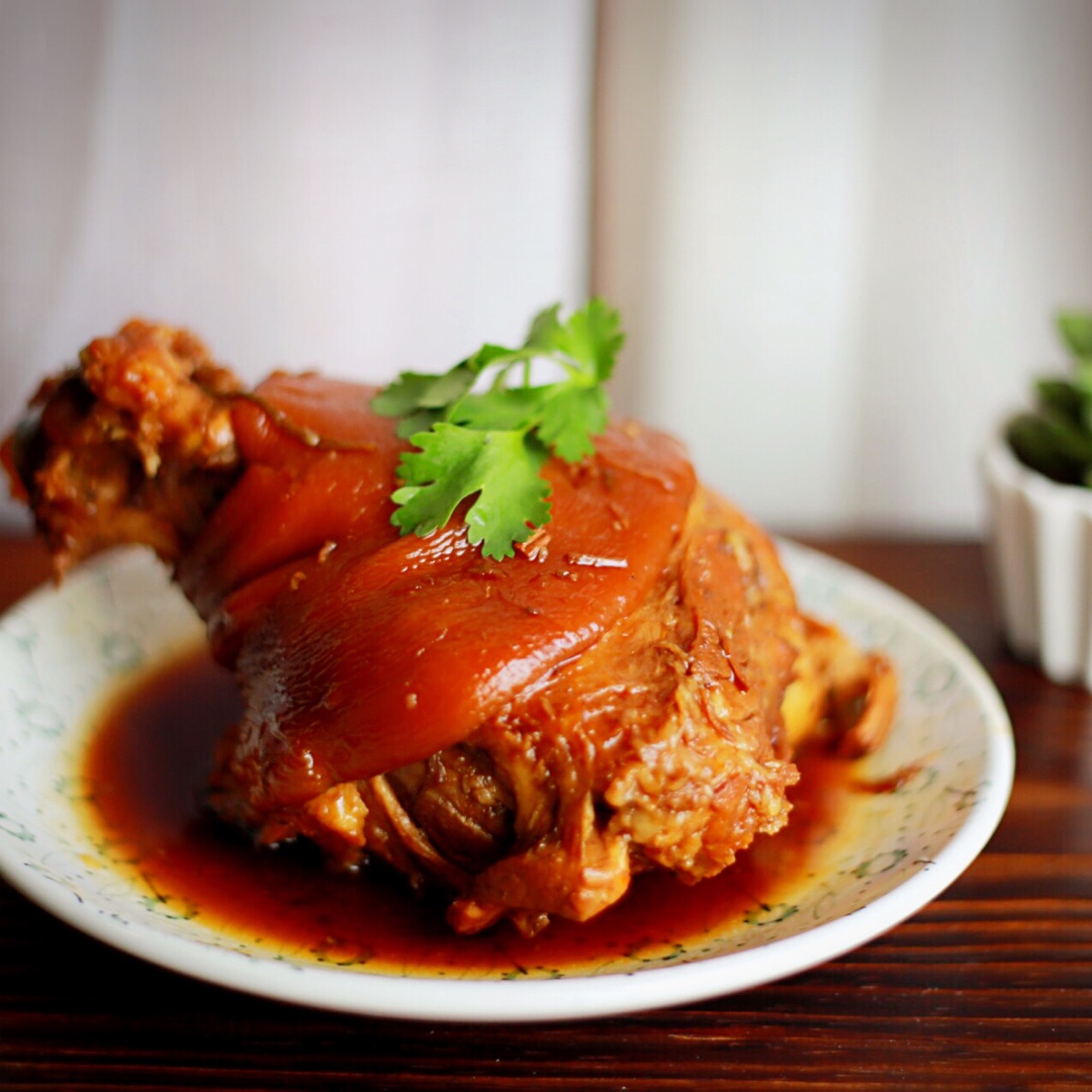 做好吃的吃好吃的做的【曼食慢语】秘制东坡肘子