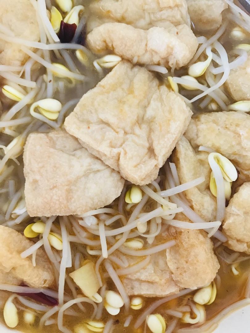 豆芽煮豆泡（超级下酒菜）