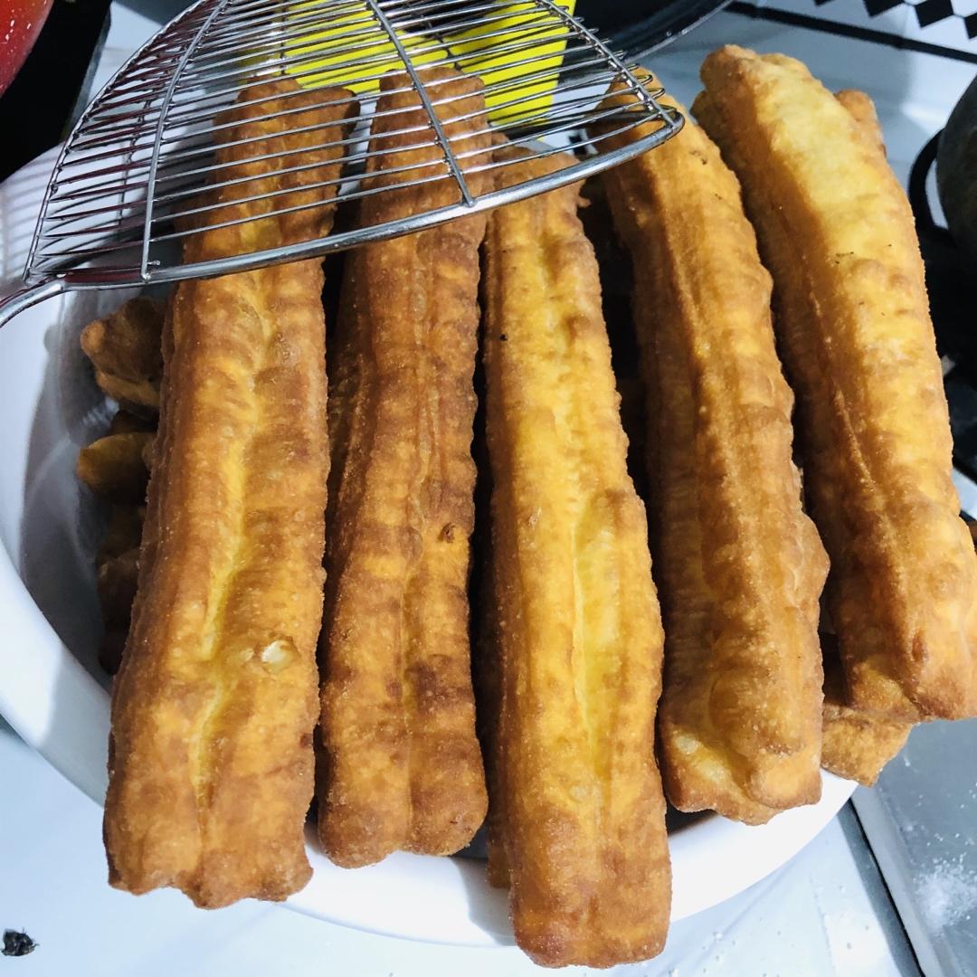 自制蓬松酥脆大油条