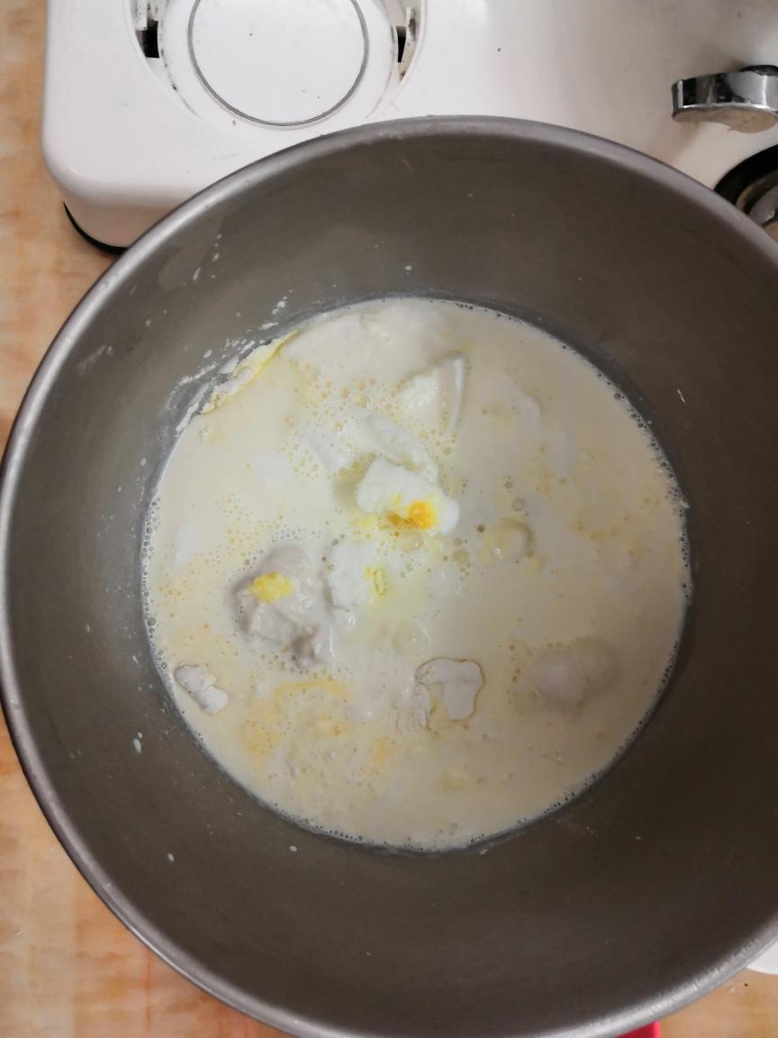 纯奶手撕吐司的做法 步骤1