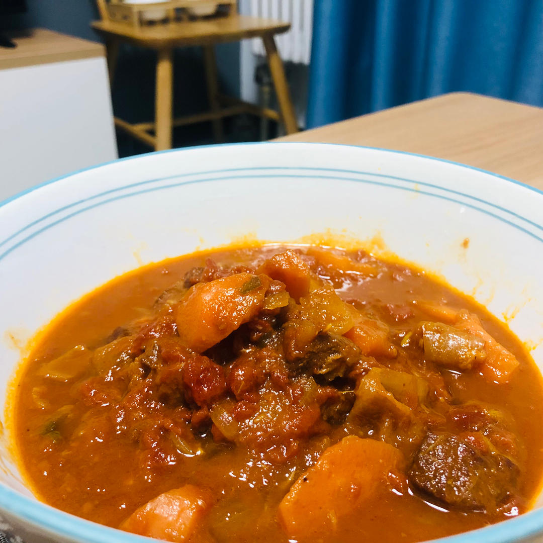 番茄土豆炖牛腩