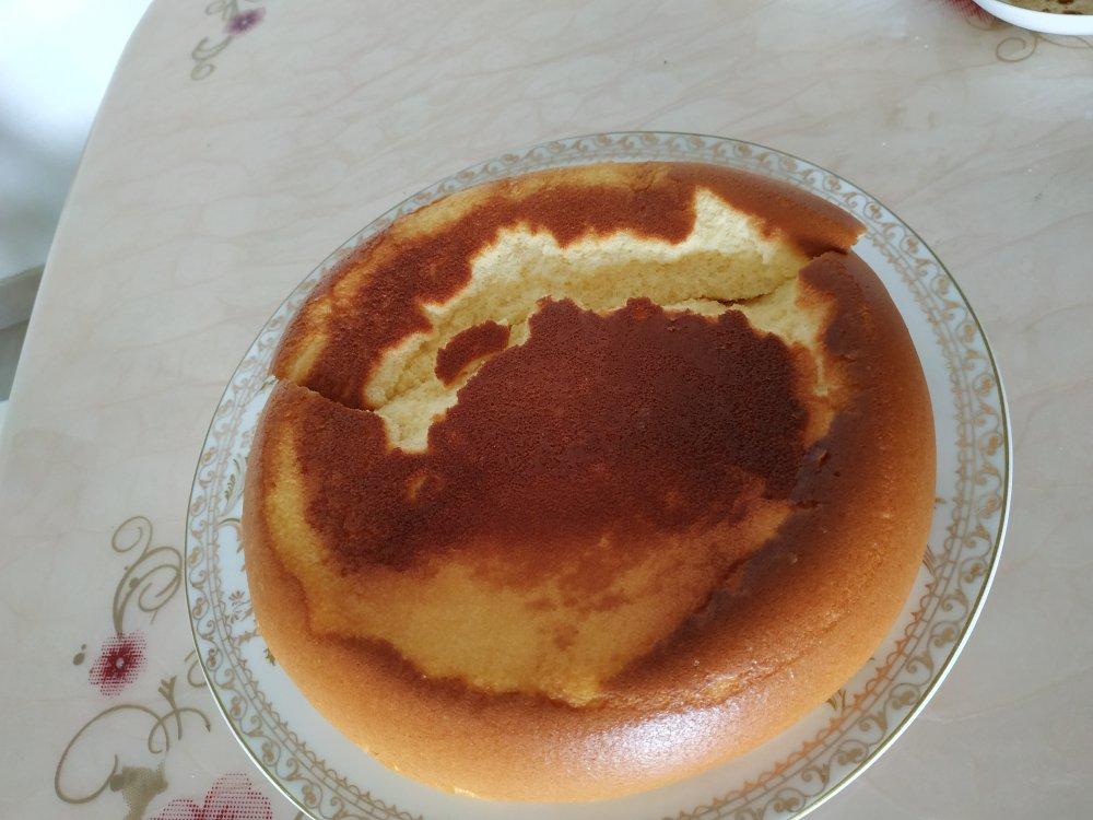 电饭锅蛋糕、很松软哦～