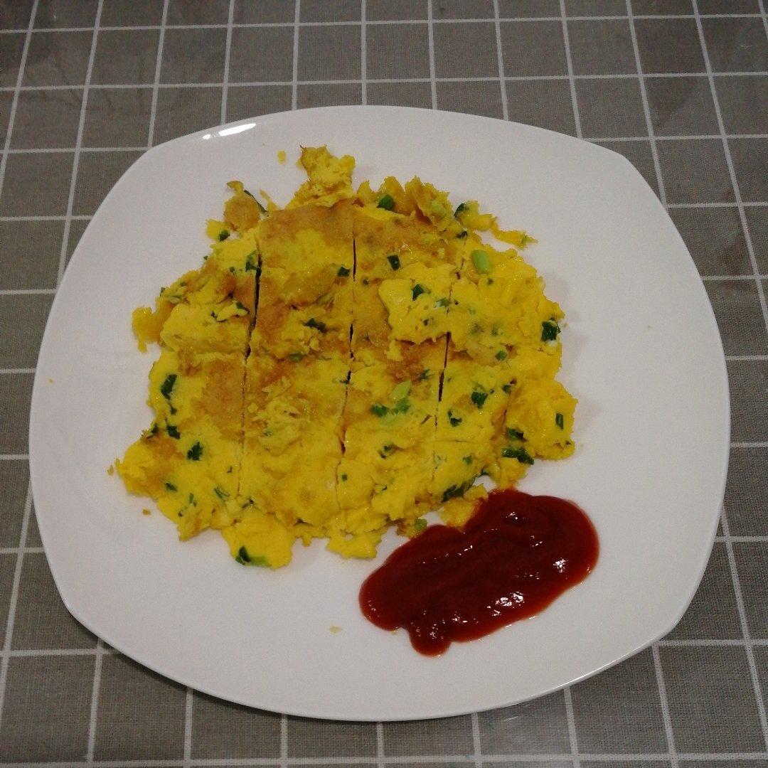 厨师长教你：“小葱煎蛋”的家常手法，满满的小技巧，先收藏了