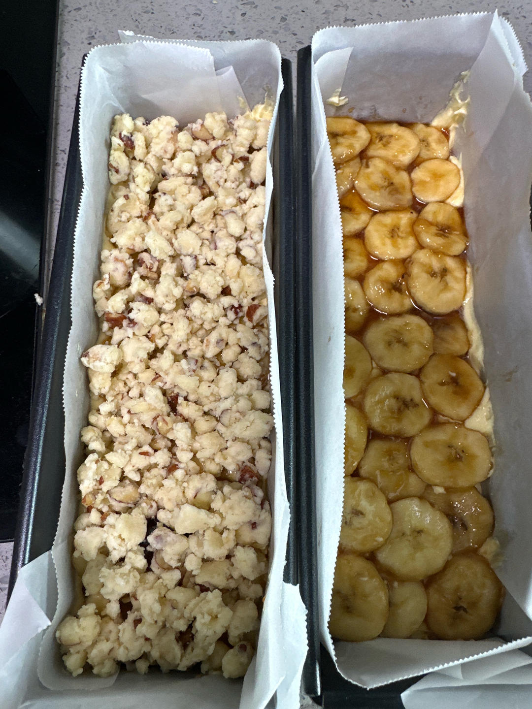 韩式焦糖香蕉酥粒蛋糕：一次吃到3种层次，韩国咖啡馆热门常备甜点