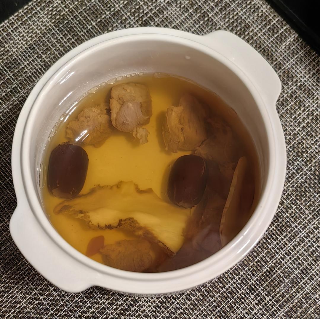 当归生姜羊肉汤