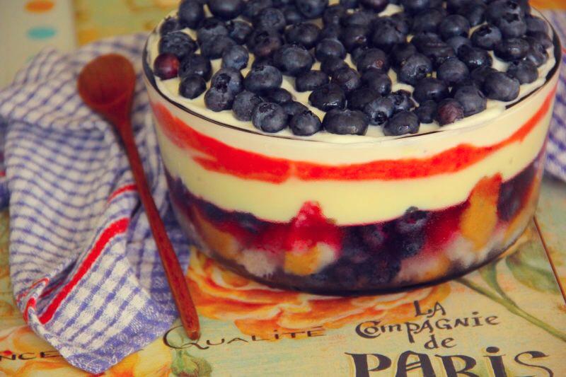 蓝莓Trifle - 简单到爆炸好吃到流泪的英国名甜点！的做法