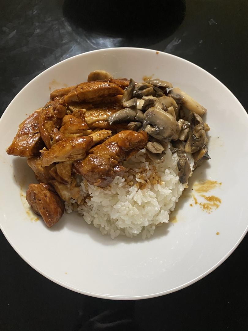 照烧鸡腿饭
