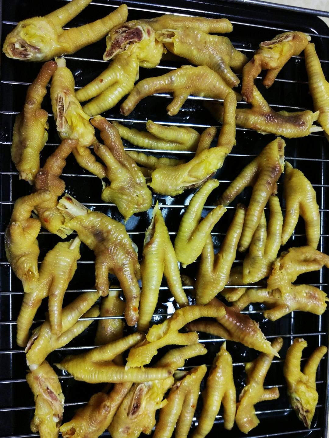 盐焗鸡爪