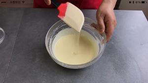 轻乳酪戚风蛋糕的做法 步骤8