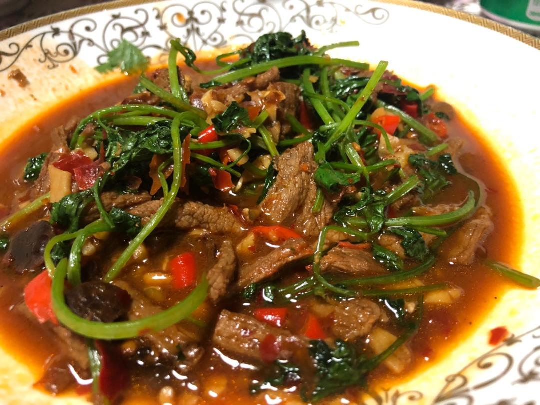 小炒黄牛肉（湘菜）