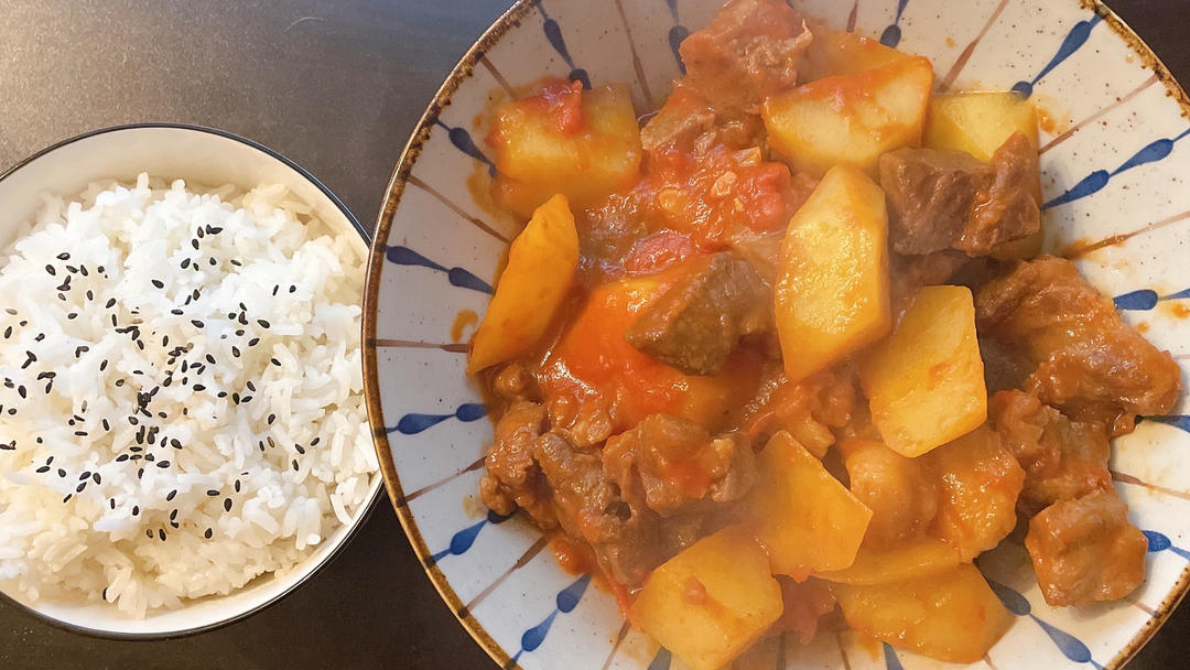 番茄炖牛腩（浓香型）