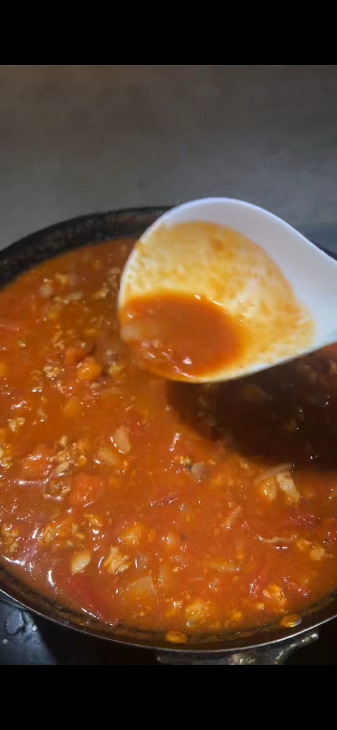 好吃到舔盘的肉酱意粉，超过瘾