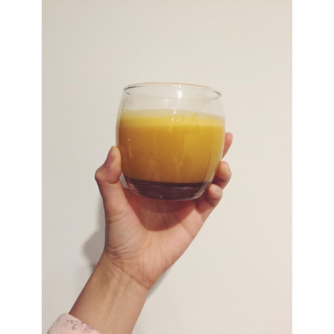 钢牙的日子里陪伴你的果～汁～哈哈