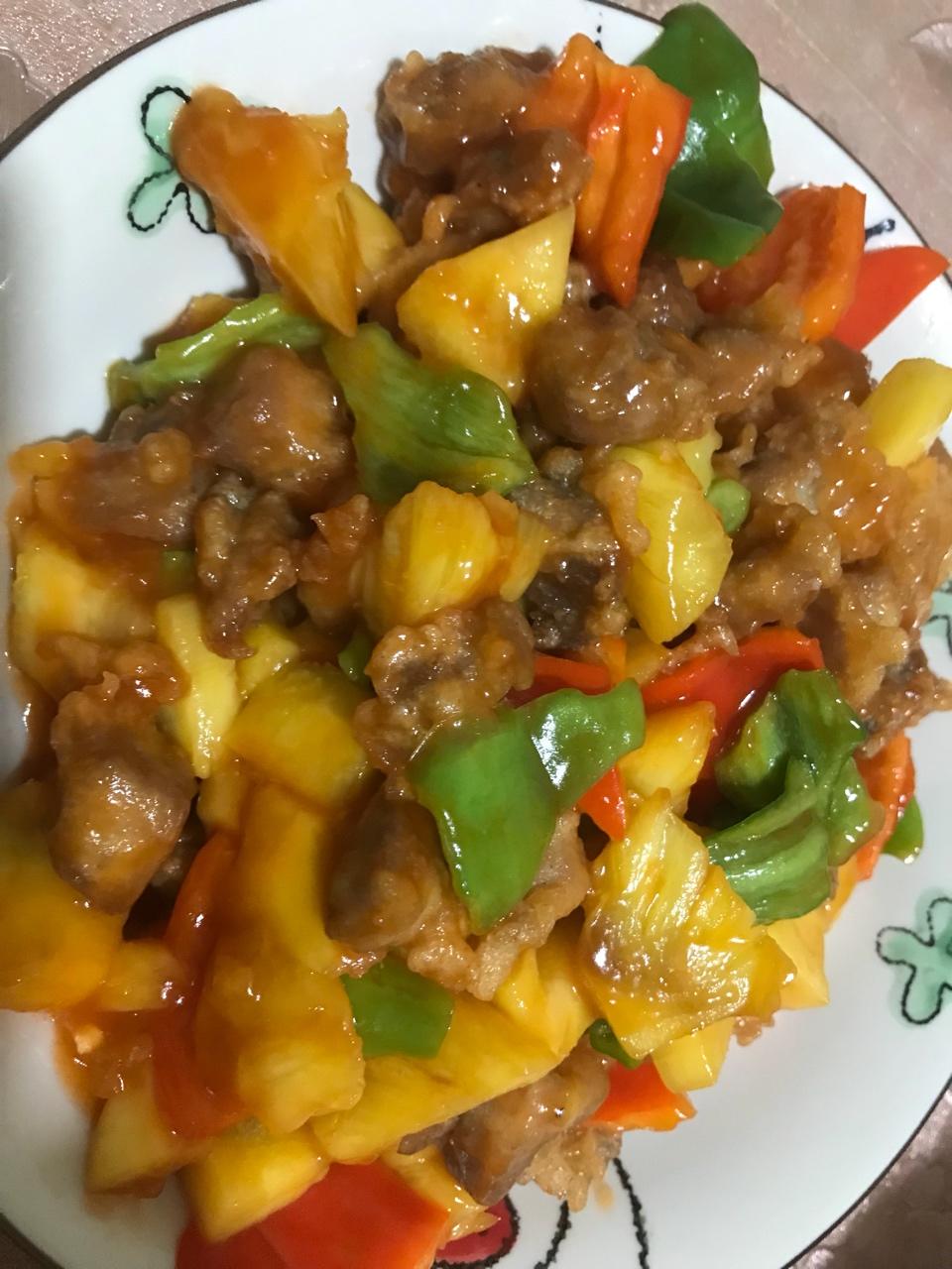 菠萝咕噜肉
