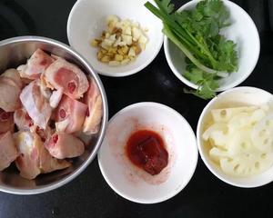 腐乳莲藕蒸鸡的做法 步骤1
