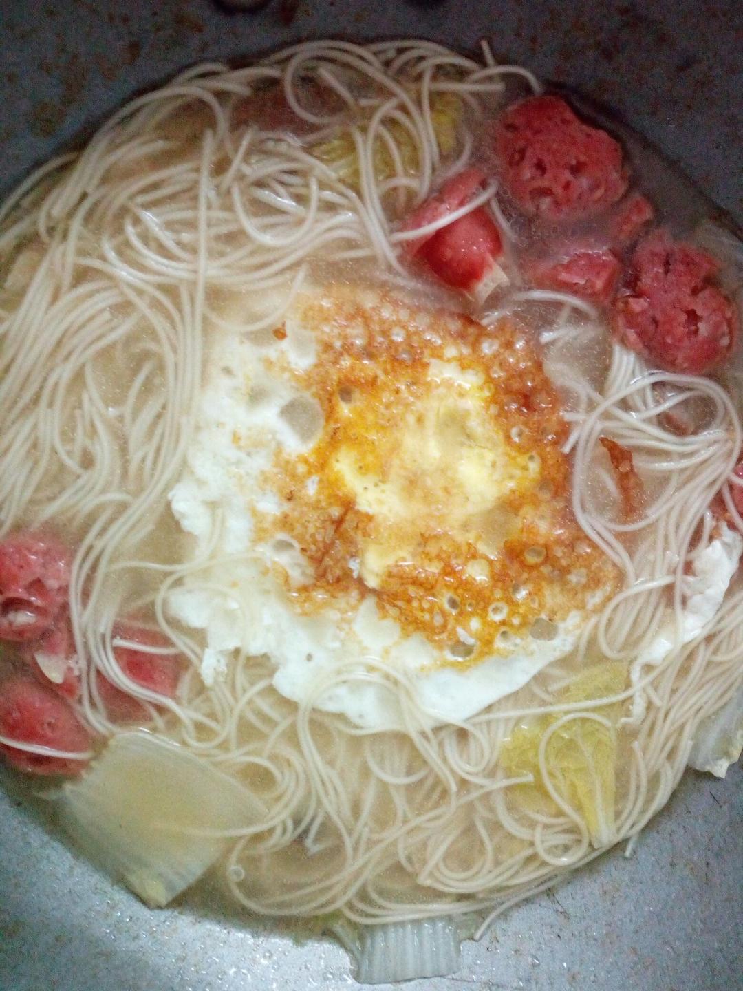 我爱探索美食做的鸡蛋汤面
