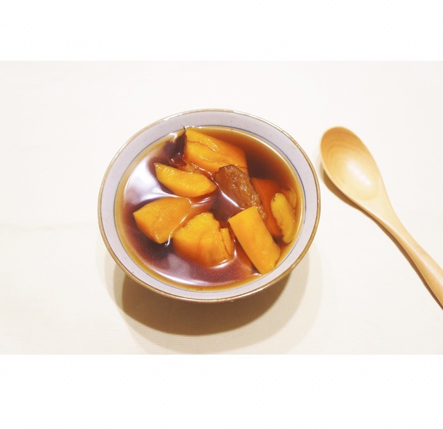 晴天呦做的红糖老姜番薯糖水