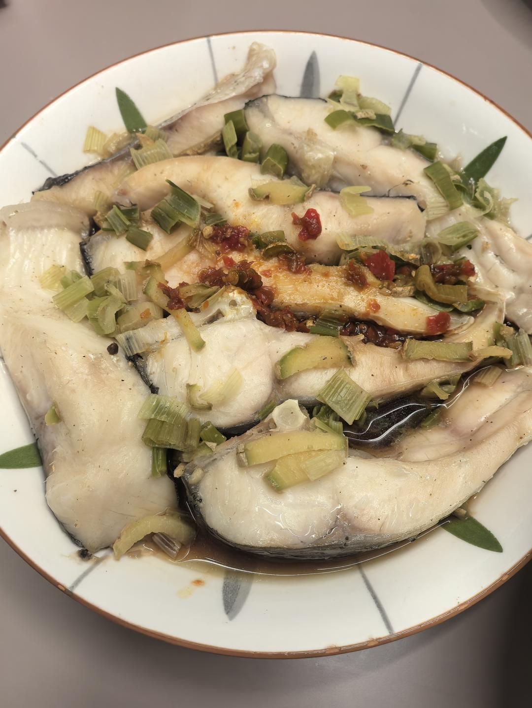清蒸鱼块（简单快手，鲜美营养低脂）