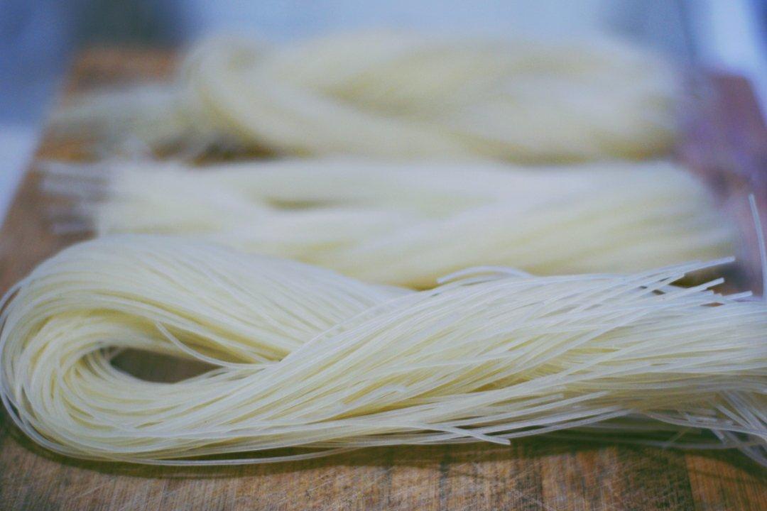 腌粉（凉拌米粉）