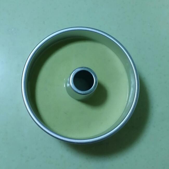 低脂红糖红豆香蕉戚风蛋糕的做法 步骤5