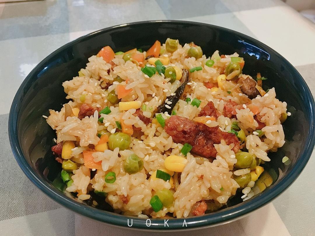 懒人必备～电饭煲腊肠焖饭