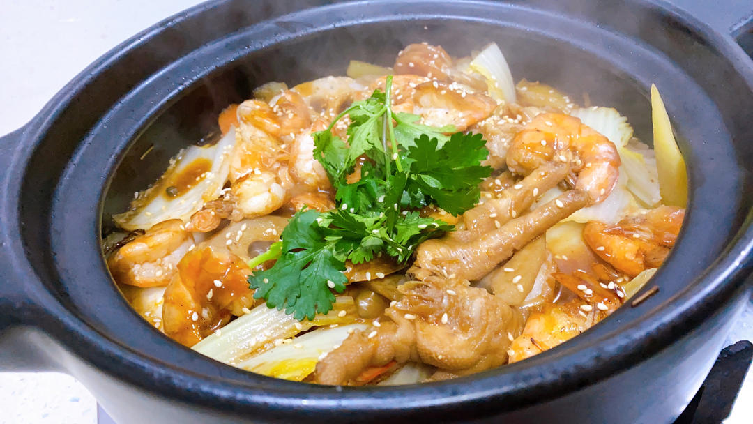 鸡爪虾煲