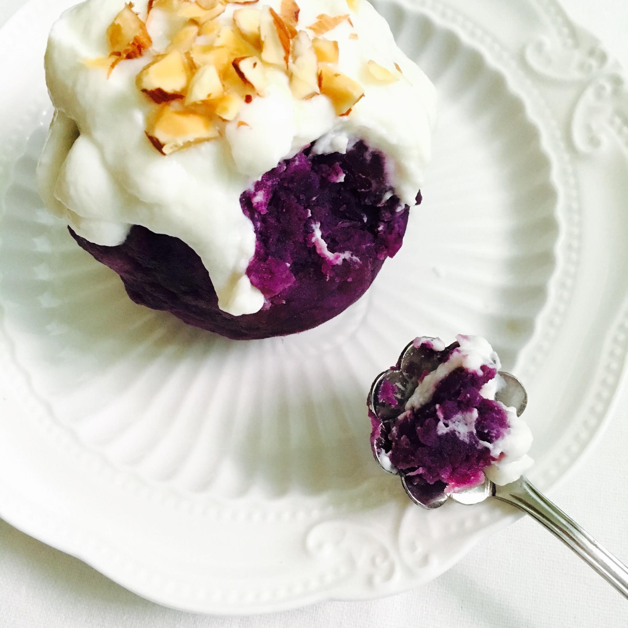 减肥快手早餐：低卡酸奶紫薯泥的做法