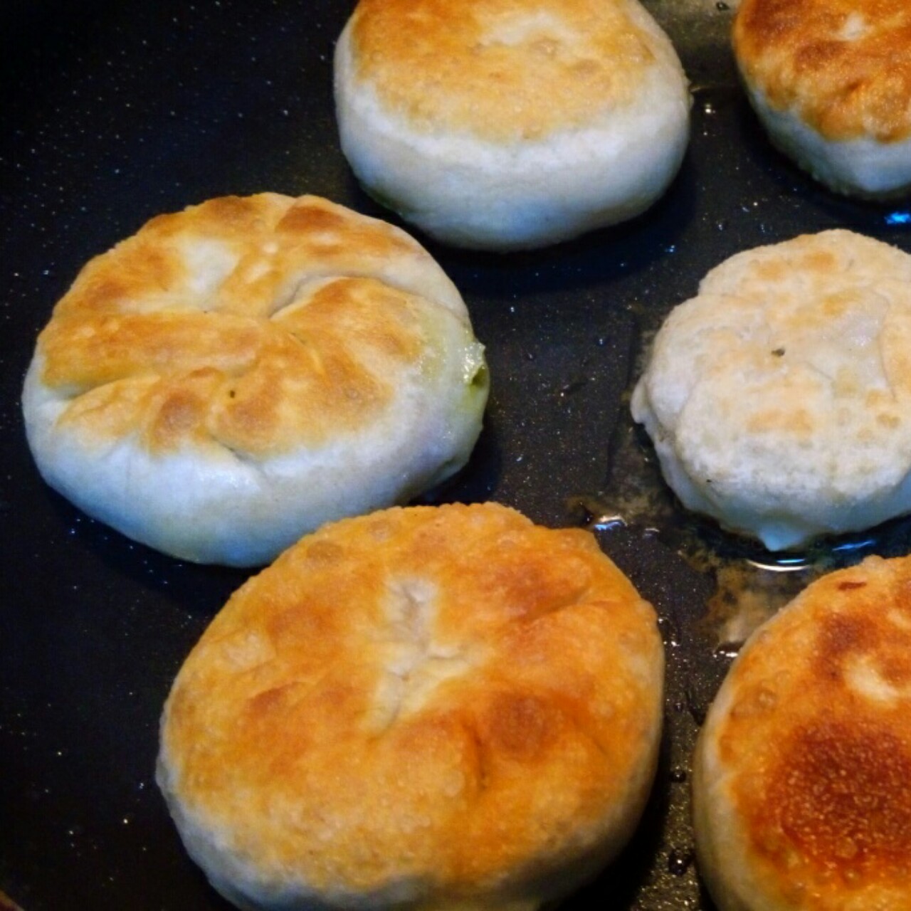 薄皮韭菜饼