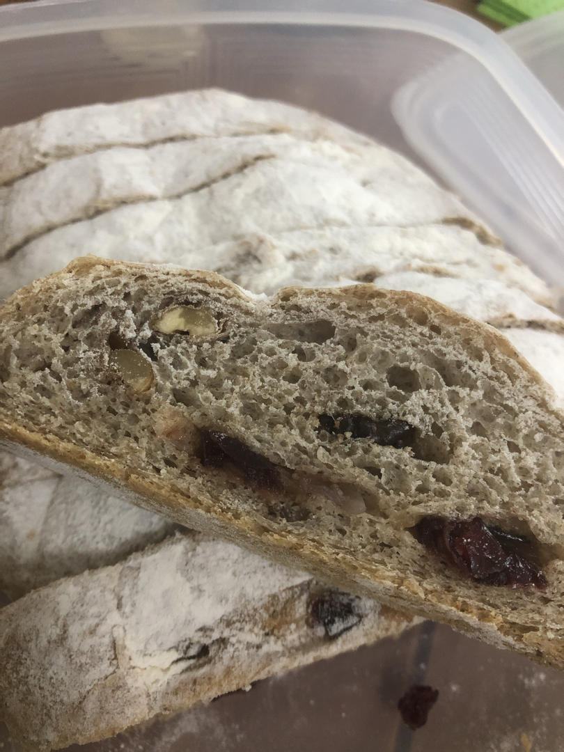 德国婆婆秘方·只多一料·香得上天的全麦核桃蔓越欧包