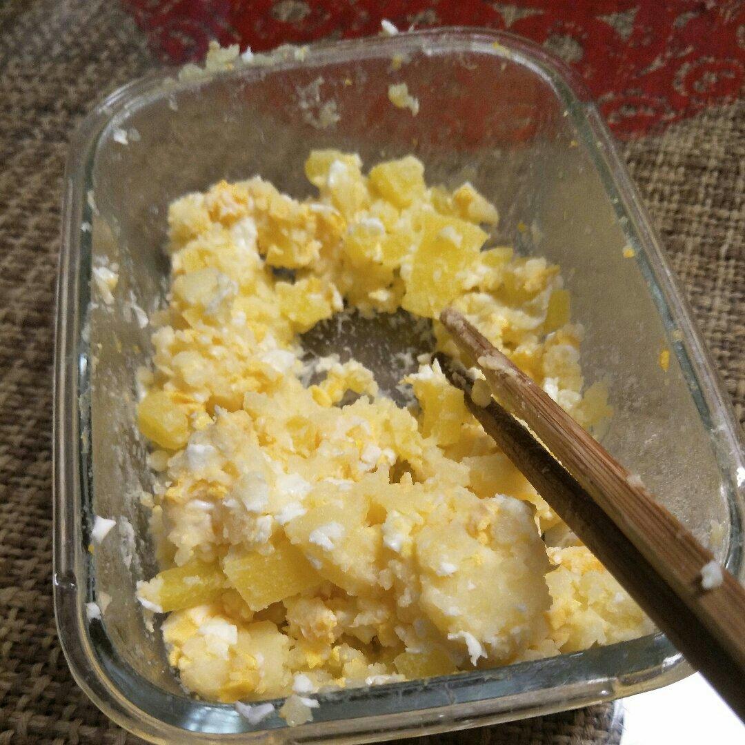 鸡蛋土豆泥