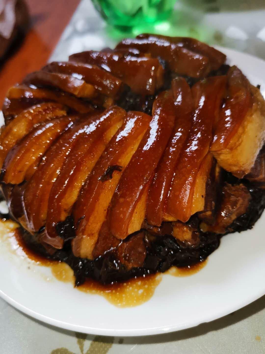 梅菜扣肉Meicaikourou