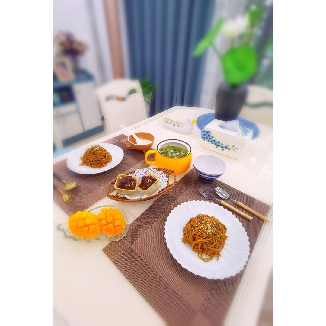 养胃南瓜小米粥