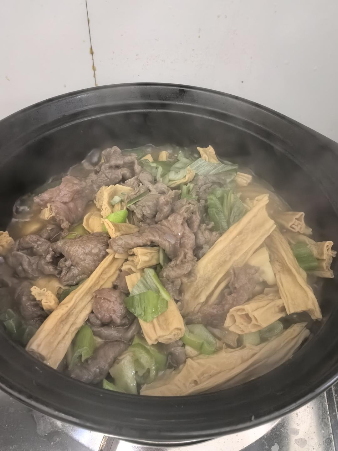 强强联手的腐竹焖牛肉