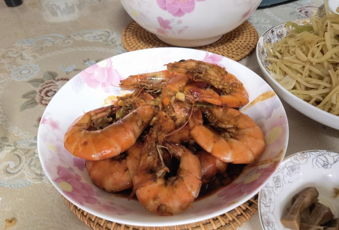 家庭版油焖大虾