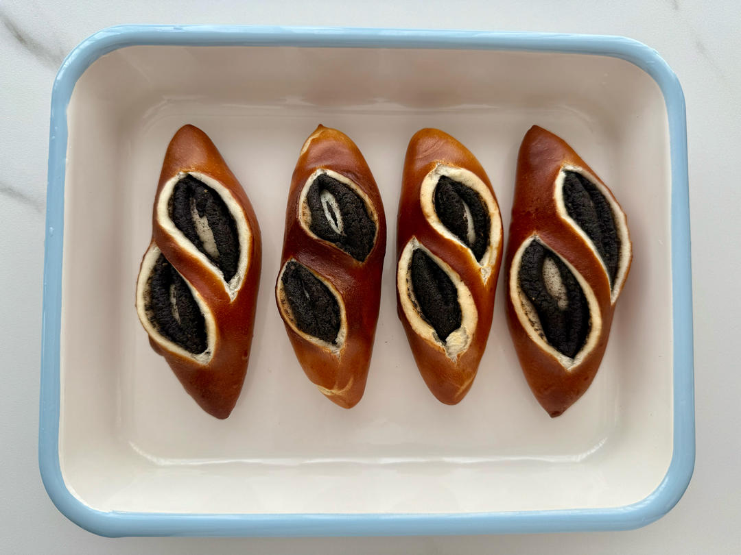 【配方分享】边过马路边“过早” 黑芝麻碱水包