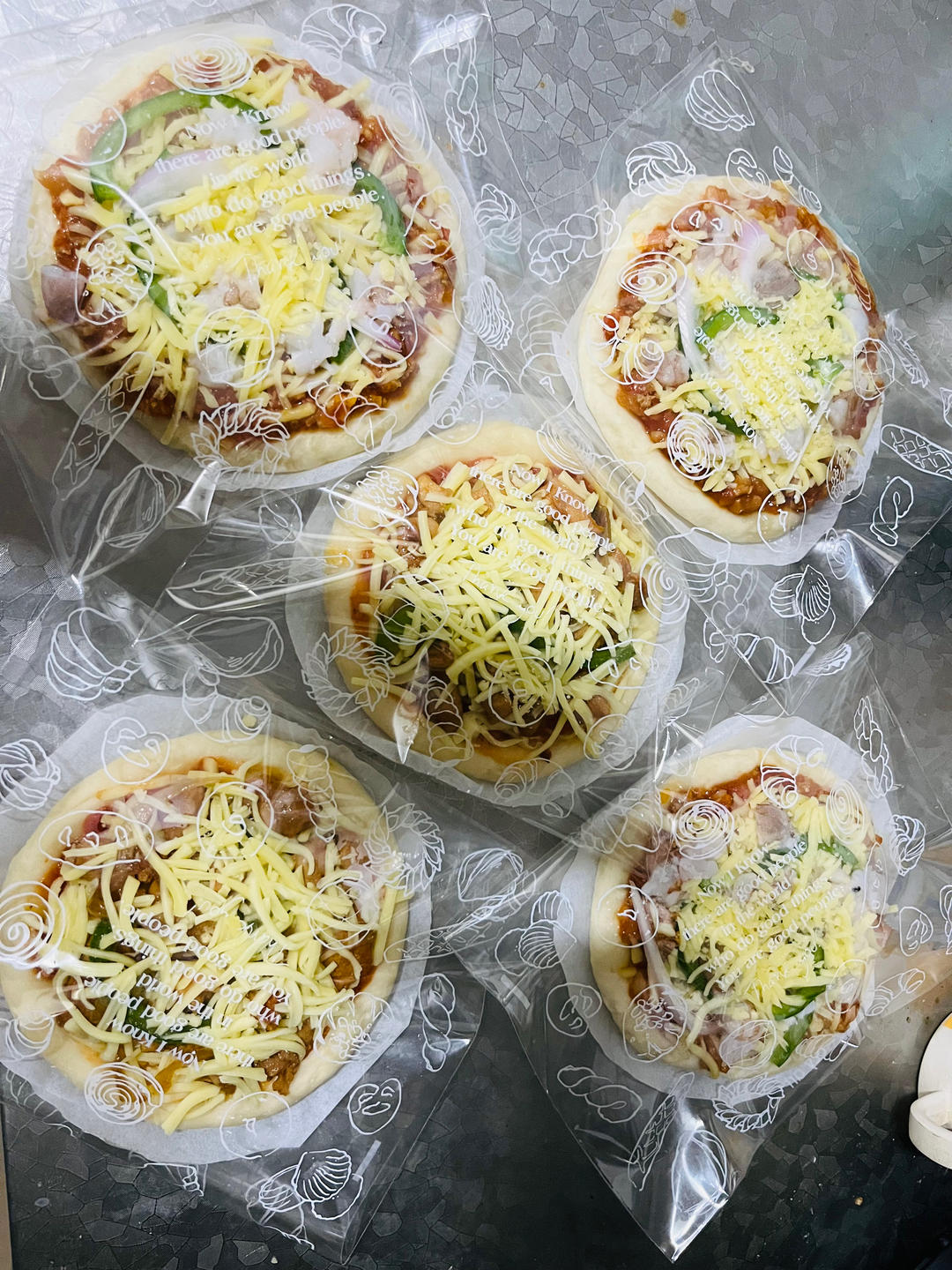 实用冷冻披萨备餐法