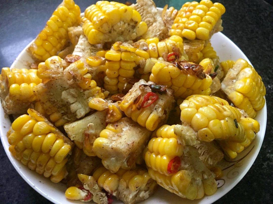 依子呀做的椒盐玉米段