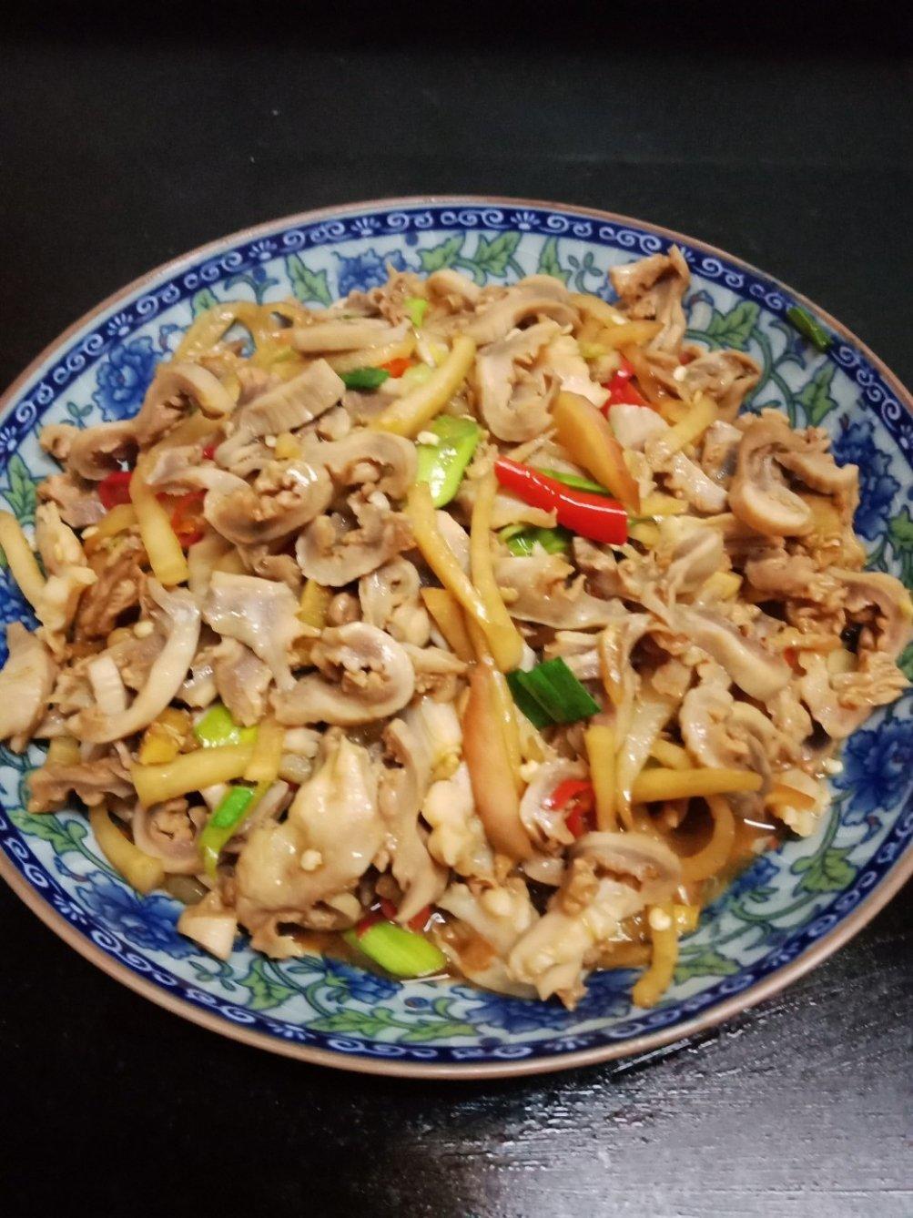 酸辣仔肠