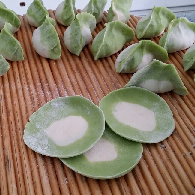 “白菜”水饺的做法