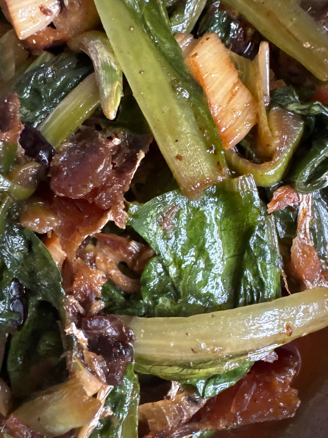 家常菜豆豉鲮鱼油麦菜