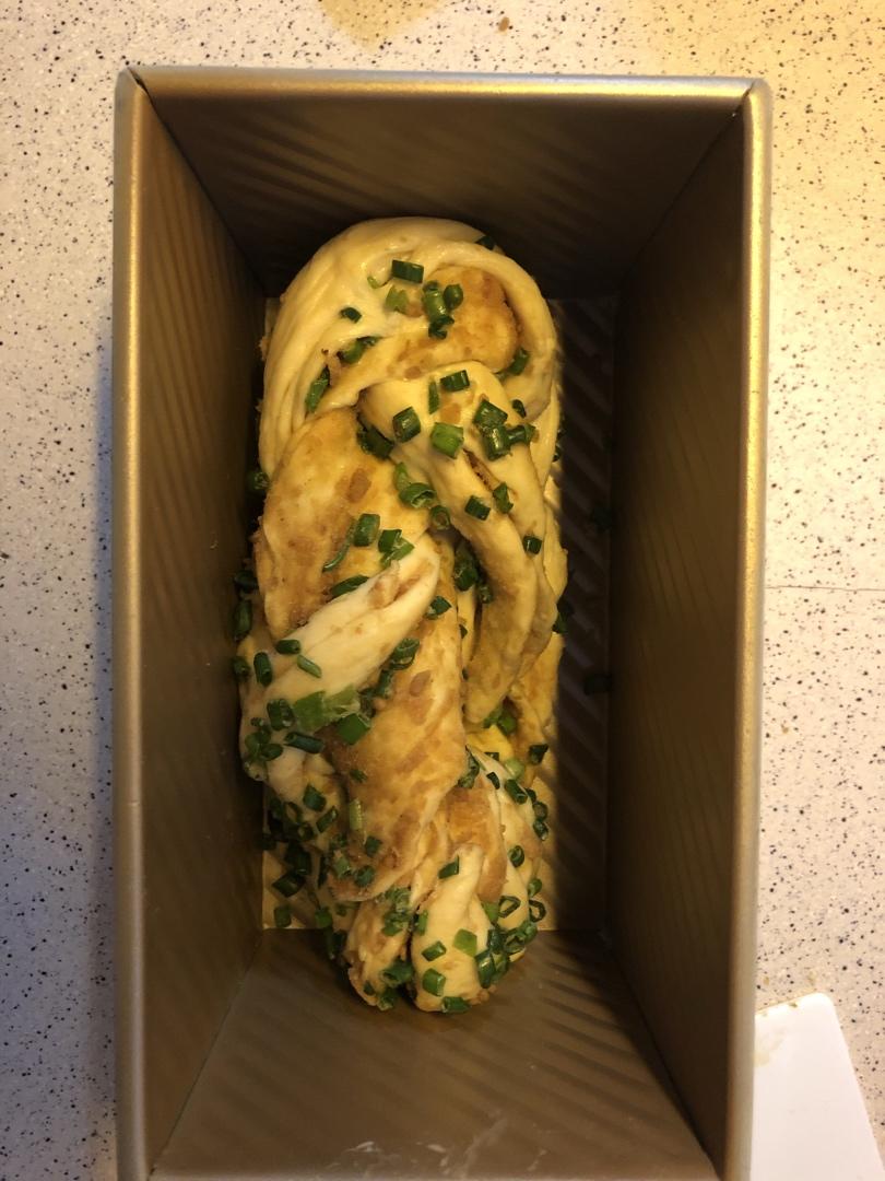 香葱肉松手撕吐司